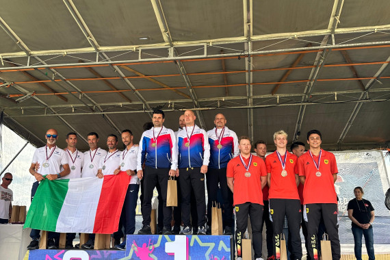 01 Siegerehrung AL Team ElischaWeber Robin griesheimer Elias Kammer Kai Erthel Samuel Wallrath.jpeg