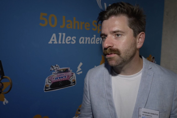 Im Interview spricht Florian Carl Eisenblätter, Archivist & Manager Corporate History bei Mast-Jägermeister SE, u.a. die Bedeutung des Sportsponsorings und die entgegengenommenen Auszeichnung in der Kategorie "First Mover".