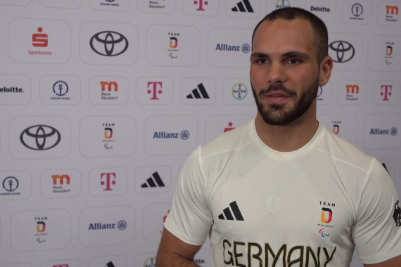 Im Interview spricht Para-Judoka Lennart Sass u.a. über die Einkleidung und die Paralympischen Spiele in Paris.