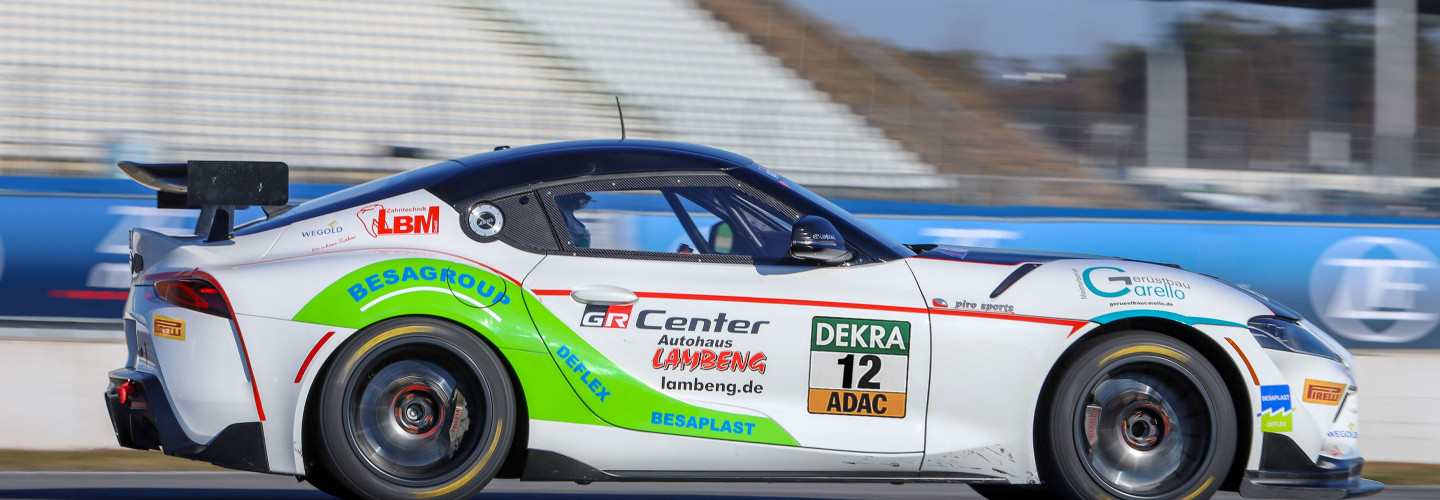 Der Toyota GR Supra GT4 von Piro Sports - Burg Zelem Foundation