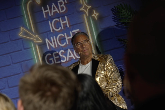 Kurzer Clip, der die Impressionen des Abends in der Merkur Spielbank in Bad Oeynhausen zusammenfasst.