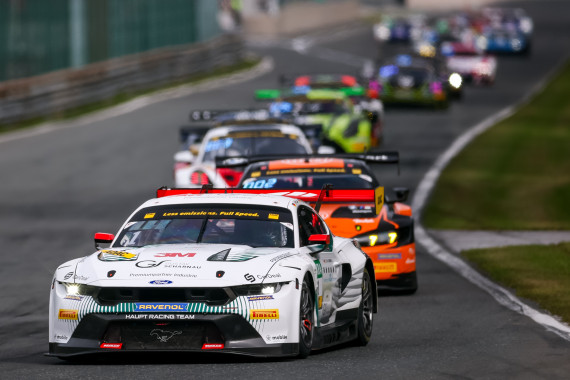 Die Champions haben drei Rennen gewonnen