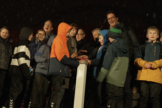 Den visuellen Startschuss zur EHF EURO 2024 in Köln gaben NRW-Ministerpräsident Hendrik Wüst und Kölns Oberbürgermeisterin Henriette Reker.