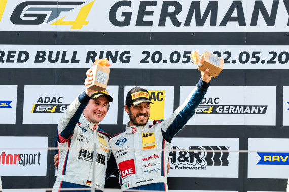 Strahlende Sieger: Michael Schrey (li.) und Gabriele Piana