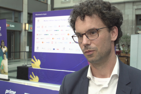 Im Interview spricht Sven Albrecht, Geschäftsführer Special Olympics World Games Berlin 2023, u.a. über die Besonderheit und Wichtigkeit der Medien-Allianz für die World Games.