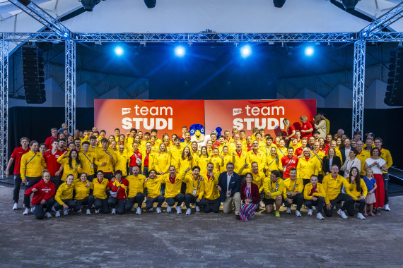 Gruppenfoto beim Deutschen Empfang