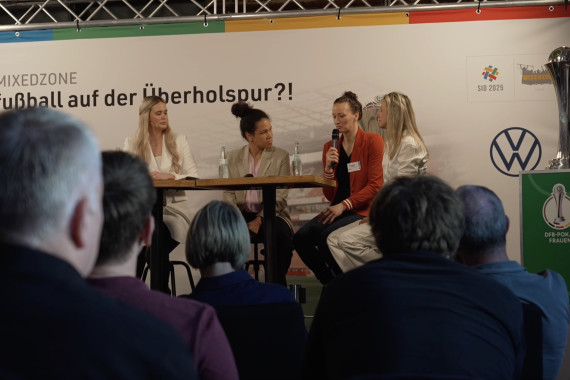 Schnittbilder der SID MixedZone "Together WE Rise: Frauenfußball auf der Überholspur?!"