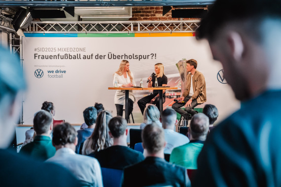 SID Mixed Zone - "Frauenfußball auf der Überholspur?!"