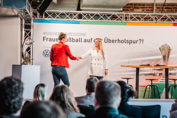SID Mixed Zone - "Frauenfußball auf der Überholspur?!"