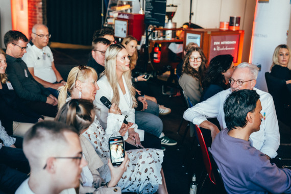 SID Mixed Zone - "Frauenfußball auf der Überholspur?!"
