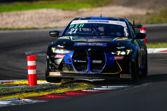 Erster Sieg für FK Performance Motorsport in der ADAC GT4 Germany