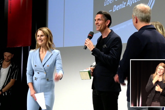 Als erster Schiedsrichter überhaupt hat Deniz Aytekin den begehrten MAX für den Fußballspruch des Jahres gewonnen. Im Bundesliga-Eröffnungsspiel zwischen Bayern München und Eintracht Frankfurt staunte der erfahrene Referee nicht schlecht - angesichts des Tempos, das Jamal Musiala auf den Platz brachte.