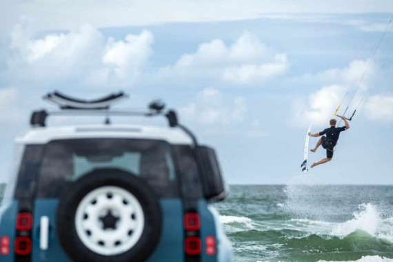 Defender GKA Kite-Surf World Cup verwandelt Sylt in das Zentrum der internationalen Kite-Surf-Szene – mit spektakulären Wettkämpfen und Athleten aus aller Welt