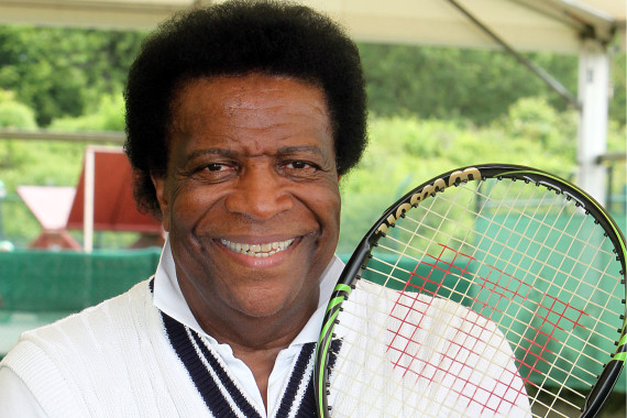 Stammgast in HalleWestfalen: Roberto Blanco beim Besuch des ATP-Rasenevents 2010.