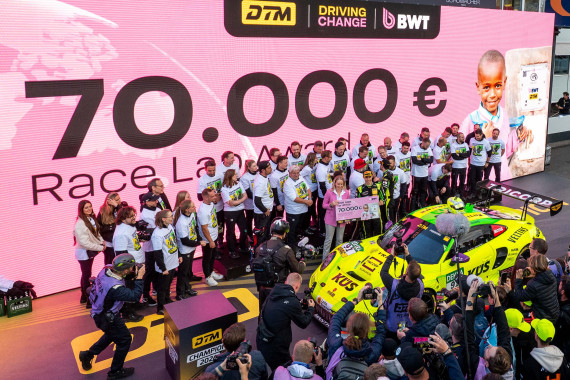Mit dem BWT Race Lap Award unterstützen die DTM und BWT die b.waterMISSION