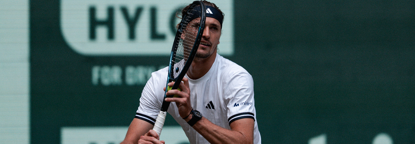 Zverev serviert sich ins Viertelfinale