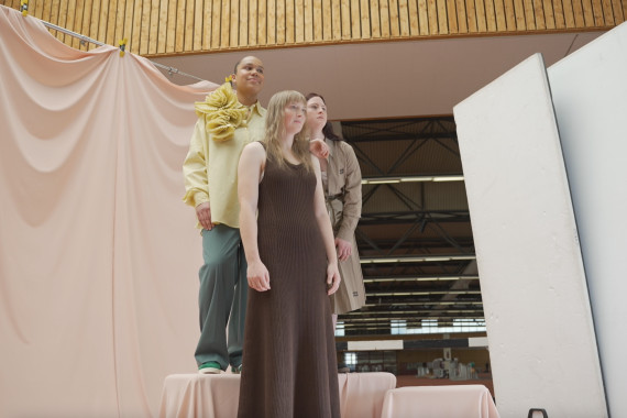 Drei Special-Olympics-Athletinnen erobern die Vogue: Anlässlich der bevorstehenden Special Olympic World Games porträtiert Vogue Germany in ihrer Juni-Ausgabe drei Athletinnen des deutschen Teams: Natascha Wermelskirchen, Tamara Röske und Heidi Kuder.