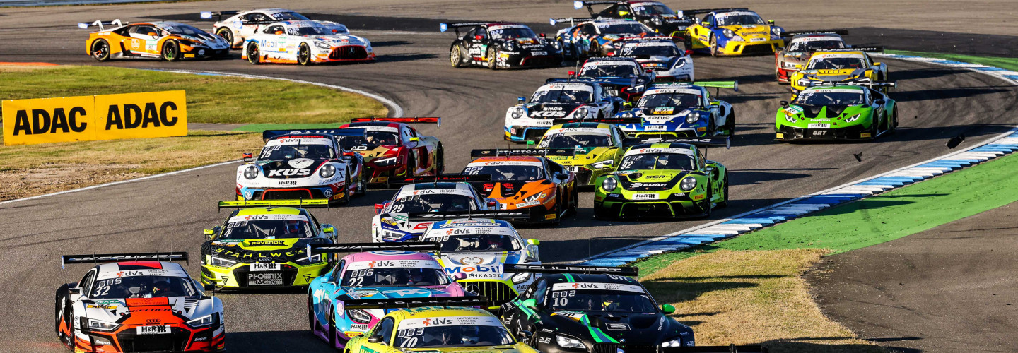 Das ADAC GT Masters startet mit einem vollen Feld in die Saison 2022