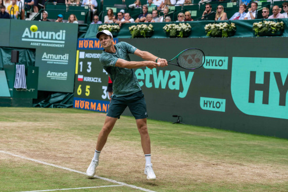 Titelverteidiger Hubert Hurkacz beginnt am „Super-Tuesday“ im Match des Tages gegen Qualifikant Chris Eubanks seine Mission Titelverteidigung.