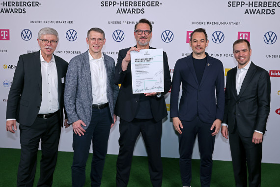 Preisträger: FC Augsburg