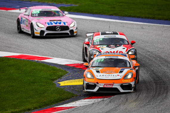 Der Porsche von Wimmer Werk Motorsport beim Heimspiel auf dem Red Bull Ring