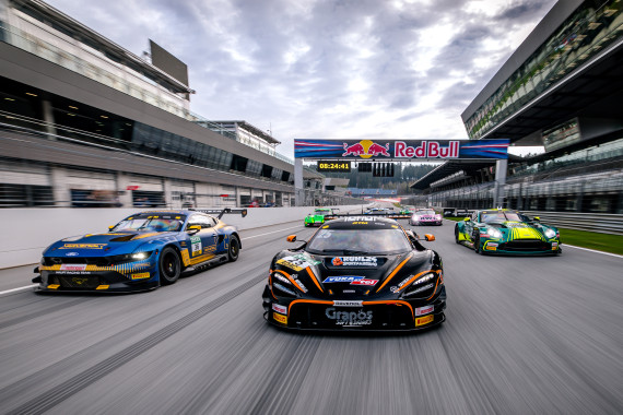 Ben Dörr fuhr beim DTM-Test in seinem McLaren die schnellste Runde