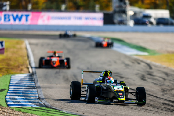 Auf dem Weg zum Sieg- US-Racing-Pilot Luke Browning