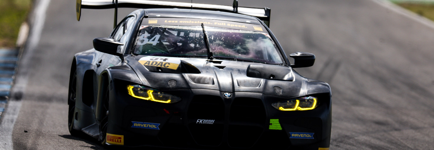 Leon Köhler und Maxime Oosten wollen mit dem BMW M4 GT3 Erfolge feiern