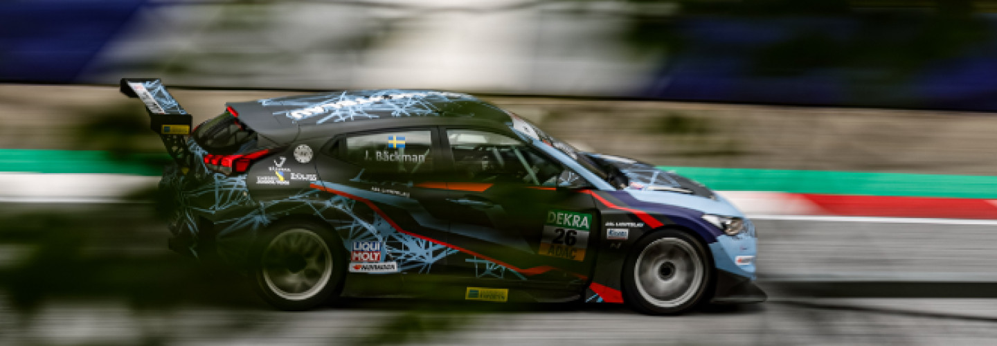 Jessica Bäckman knüpft an ihre starke Performance vom ersten Rennwochenende an