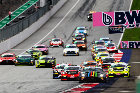 Volle Action: Die ADAC GT4 Germany startet 2026 auf dem Red Bull Ring in die Saison