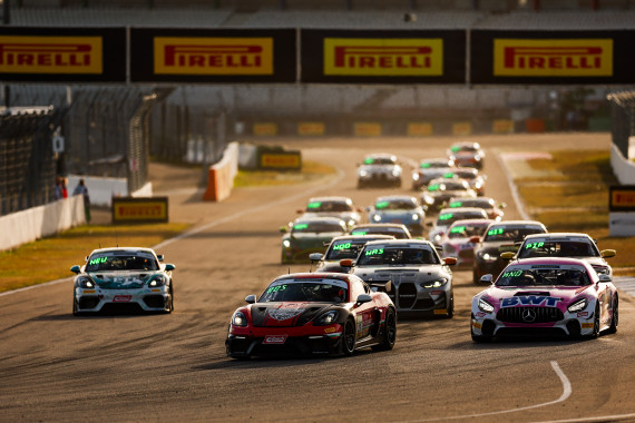 Attraktiv und beliebt- Das Interesse an der ADAC GT4 Germany ist auch für die Saison 2024 groß