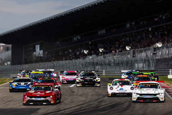 Das erste Rennen des ADAC GT Masters auf dem Nürburgring bot zahlreiche spannende Duelle