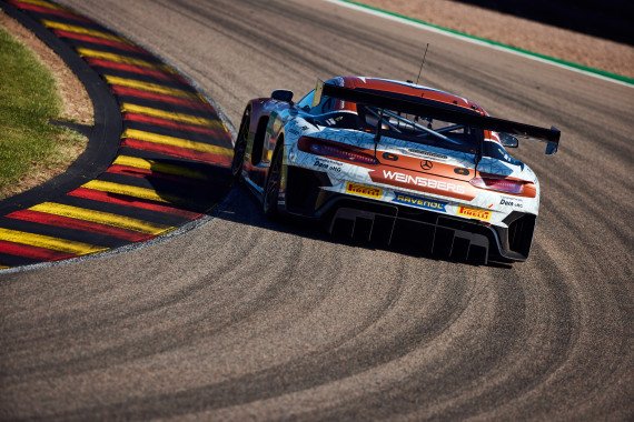 Salman Owega und Elias Seppänen führen die Meisterschaft an