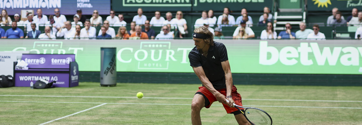 Alexander Zverev steht das erste Mal seit 2017 wieder im Halbfinale der TERRA WORTMANN OPEN