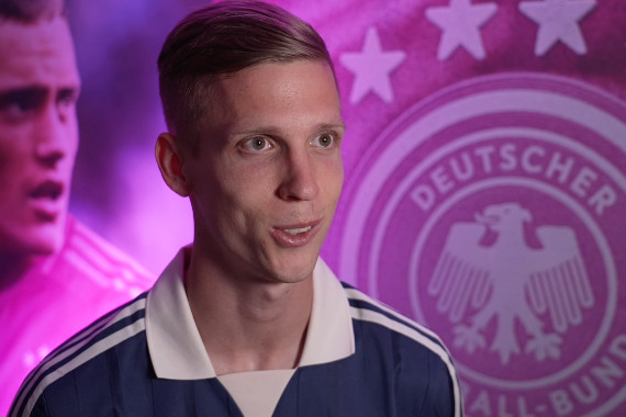 Im Interview spricht der spanische Nationalspieler Daniel Olmo u.a. darüber, wie er "Lass Zocken" wahrgenommen hat und über seine Vorfreude auf die Europameisterschaft 2024.