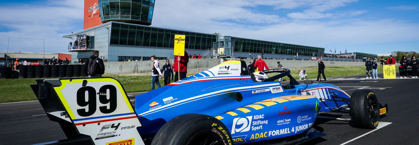 Saisonstart des ADAC Formel 4 Junior Teams in Nogaro