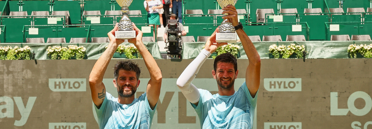 Simone Bolelli (links) und Andrea Vavassori sind die Doppel-Sieger der 31. TERRA WORTMANN OPEN