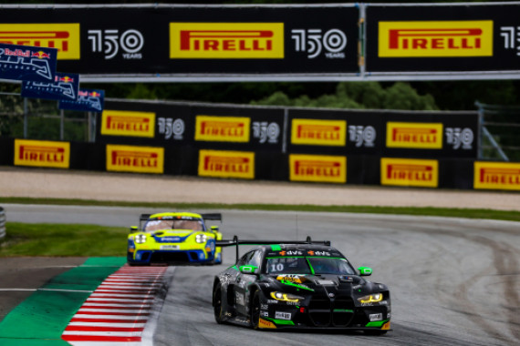 Erster Sieg für den BMW M4 GT3