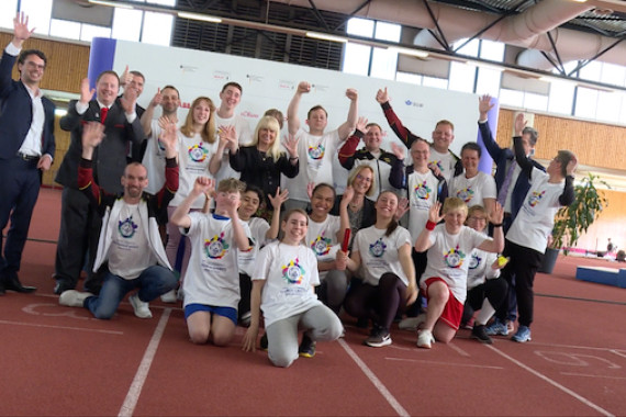 Zusammen unschlagbar: Unter diesem Motto ist in Berlin der Startschuss für die Special Olympics - Nationale Spiele 2022 gefallen. Bei der größten inklusiven Sportveranstaltung Deutschlands treten in diesem Sommer 4000 Athleten an - zwei Monate vor der Eröffnungsfeier ist die Vorfreude bereits spürbar.