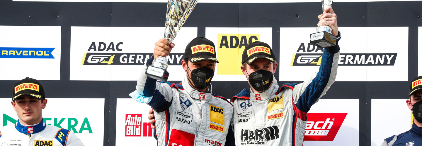 Auf dem Podium: Gabriele Piana (li.) und Michael Schrey