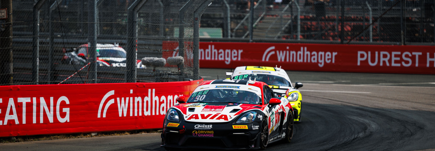 Ganze vorne auf dem Norisring lagen zwei Porsche von AVIA W&S Motorsport