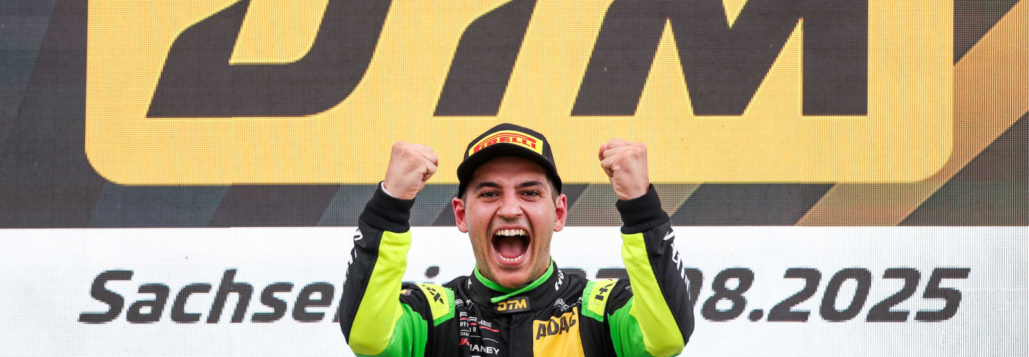Großer Jubel über den Sieg am Sachsenring bei Ayhancan Güven