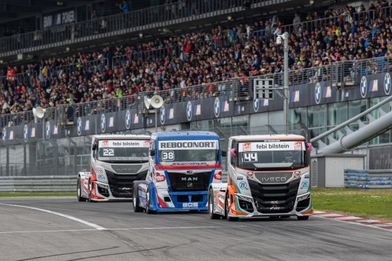 Auch PS-starke Renn-Trucks sind im Rahmenprogramm der DTM dabei