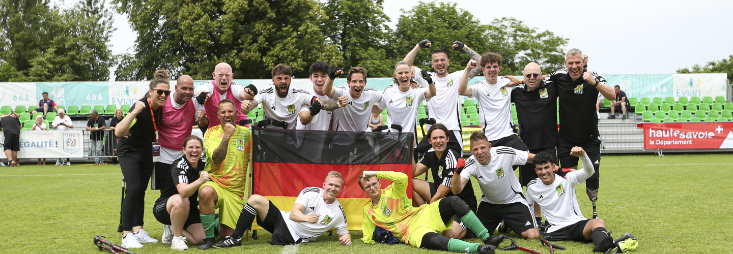 Mannschaftsfoto Amputierten-Fußball