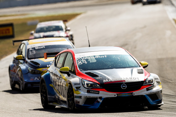 Das Team peilt spätetens ab dem dritten Wochenende gute Ergebnisse an