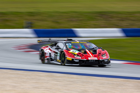 Clemens Schmid tritt nach der Debütsaison 2022 auch dieses Jahr in der DTM an.