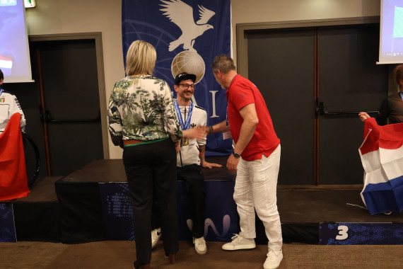 Glückwünsche an Niko Johann