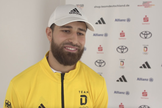 Im Interview spricht Al Amin Rmadan u.a. über seinen heutigen Gold-Erfolg im Kickboxen (Light Contact 79kg) sowie seine Ziele bei der Weltmeisterschaft.