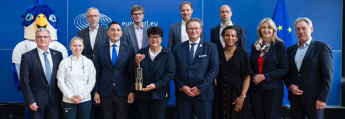 2025-06-06_Brüssel-Übergabe_1