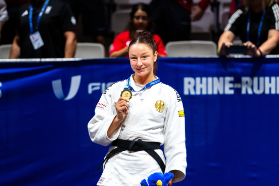 Judoka Anna Monta Olek (SRH Fernhochschule) gewinnt Gold